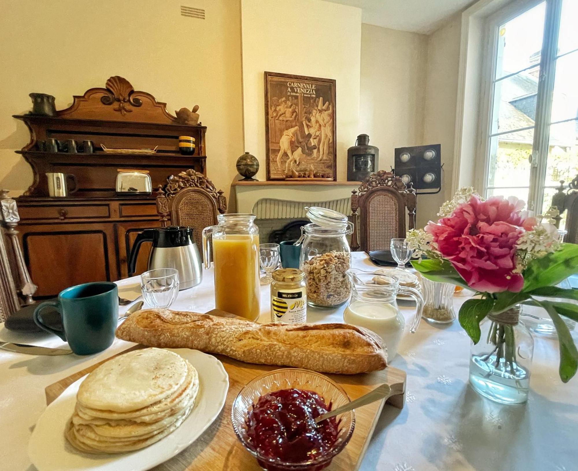 La Maison Voyage Bed And Breakfast 翁赞 外观 照片